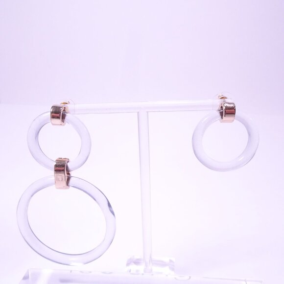 Lee Angel Light Lucite Gold Double Hoop Ball Uneven Drop Earrings NWT 110 - Picture 6 of 6